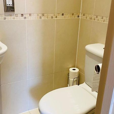 Bournemouth Double En-Suite ภายนอก รูปภาพ